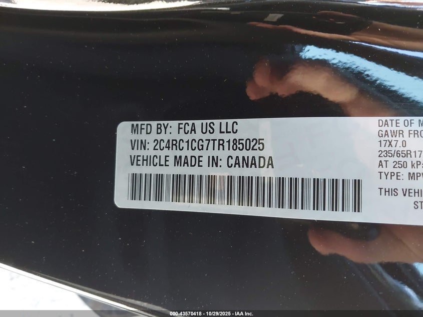 2C4RC1CG7TR185025 2026 CHRYSLER VOYAGER photo no. 5