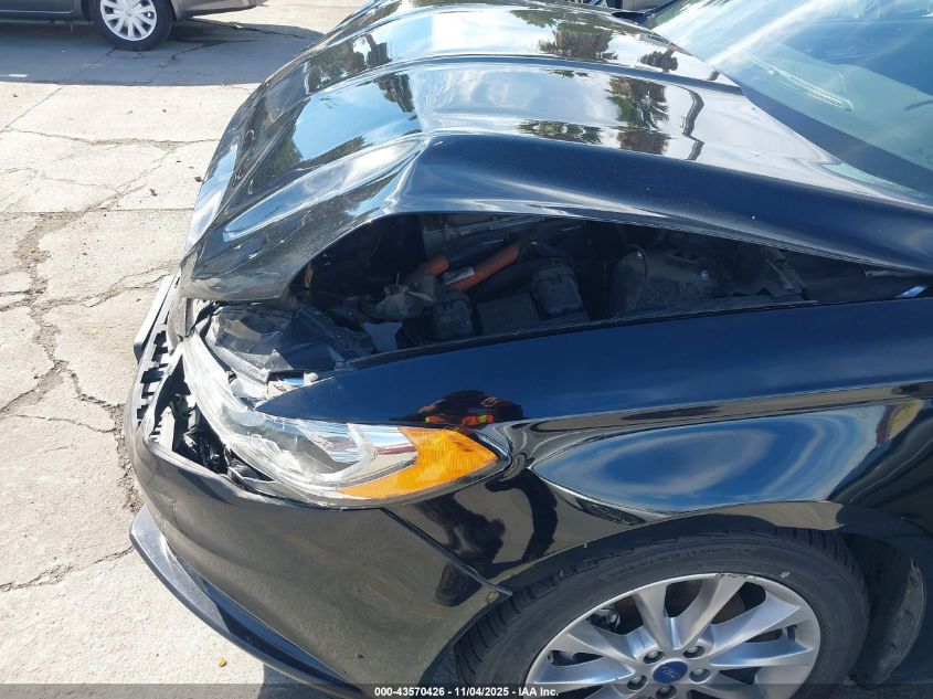 2017 Ford Fusion Hybrid Se VIN: 3FA6P0LUXHR264753 Lot: 43570426