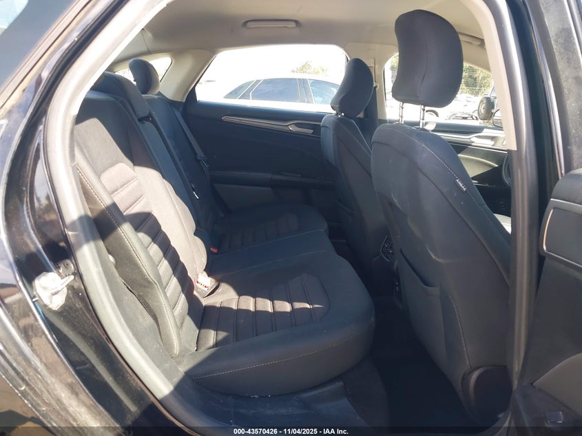 2017 Ford Fusion Hybrid Se VIN: 3FA6P0LUXHR264753 Lot: 43570426