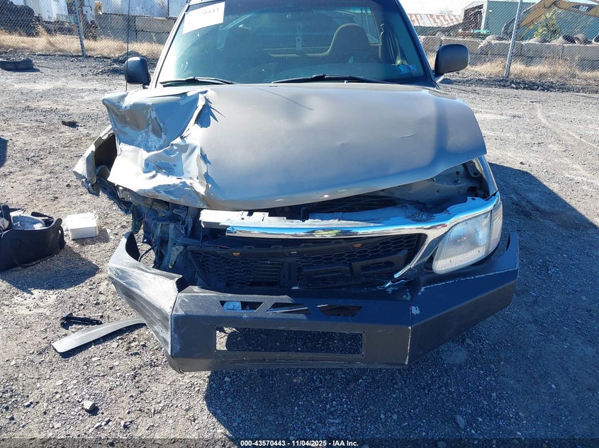 2001 Ford F-150 Xl/Xlt VIN: 1FTZF172X1NB46784 Lot: 43570443