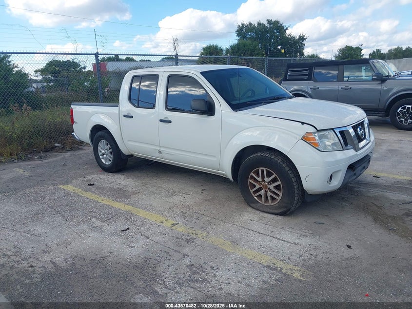 NISSAN FRONTIER SV