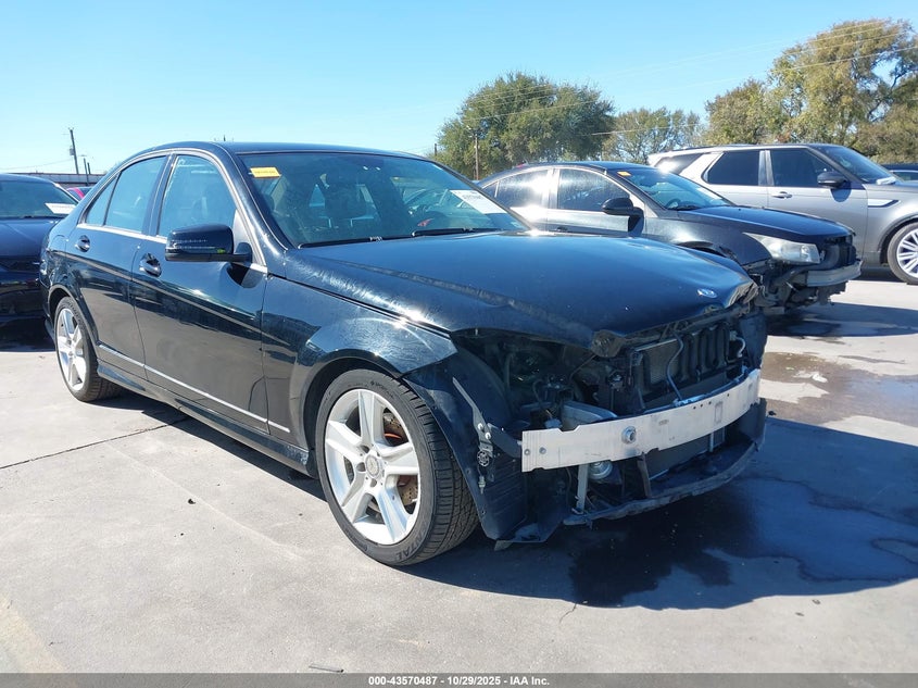 MERCEDES-BENZ C-CLASS LUXURY 4MATIC/SPORT 4MATIC