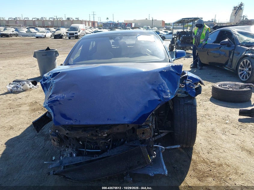 2016 Tesla Model S 60D/70D/75D/85D/90D VIN: 5YJSA1E28GF162511 Lot: 43570512