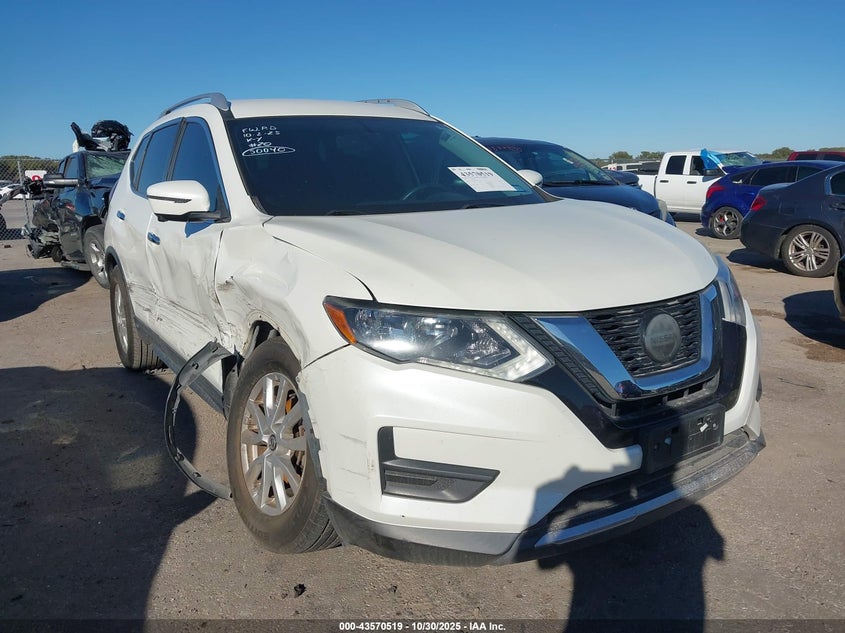 NISSAN ROGUE SV