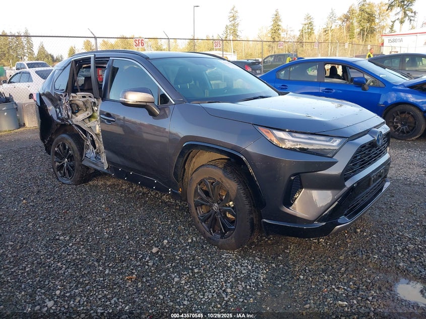 TOYOTA RAV4 HYBRID SE