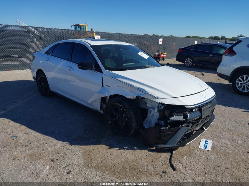 HYUNDAI ELANTRA N LINE