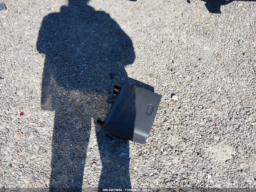 2005 Dodge Ram 1500 Slt/Laramie VIN: 1D7HA18D15S283619 Lot: 43570656