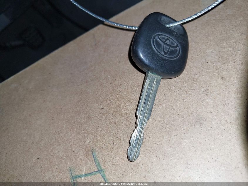 2005 Toyota Tacoma Base V6 VIN: 5TELU42N75Z027592 Lot: 43570658