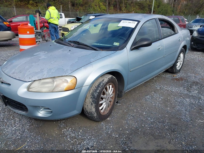 1C3EL46X52N154268 2002 CHRYSLER SEBRING photo no. 2