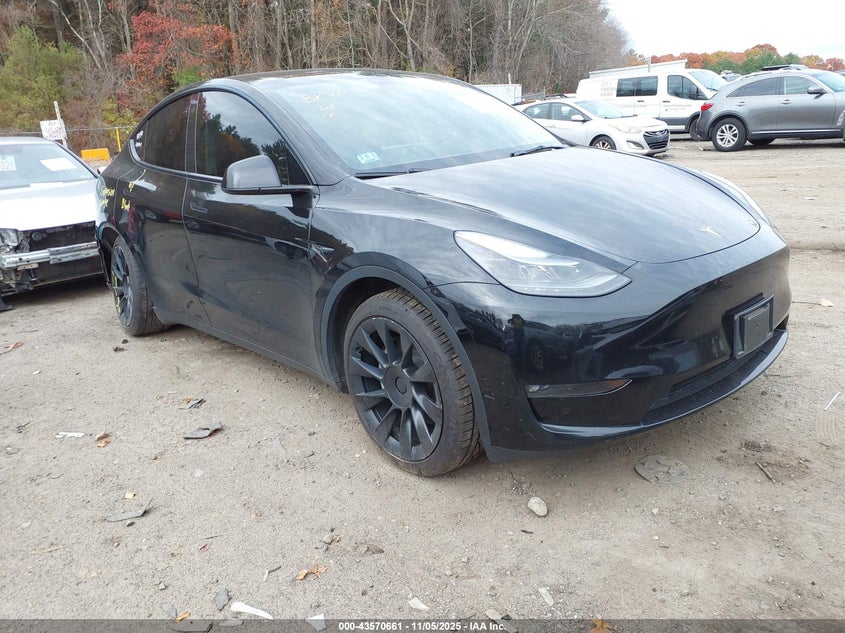 TESLA MODEL Y AWD/LONG RANGE DUAL MOTOR ALL-WHEEL DRIVE