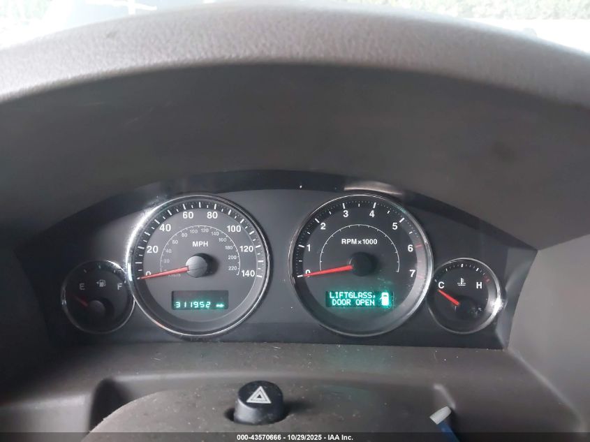 2006 Jeep Commander VIN: 1J8HG48K96C362677 Lot: 43570666