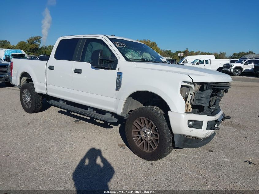 FORD F-250 XL