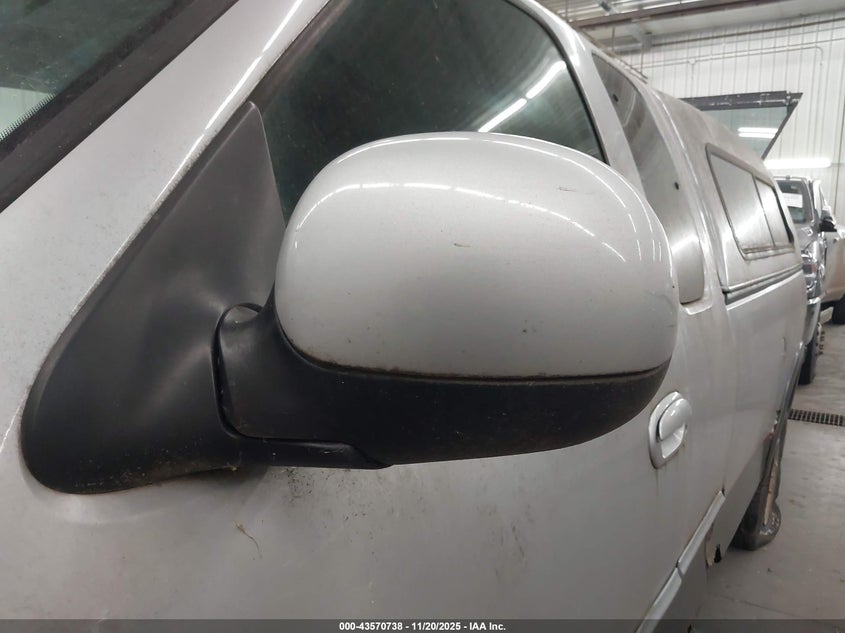 2002 Ford F-150 Lariat/Xl/Xlt VIN: 2FTRX18L32CA76251 Lot: 43570738