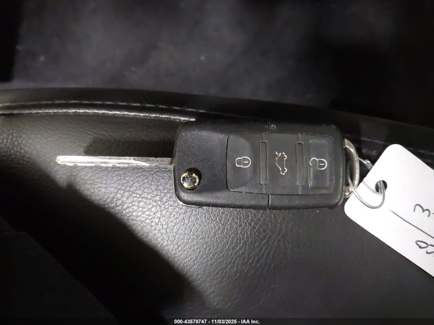 2008 Volkswagen New Beetle S/Se VIN: 3VWRW31C08M506109 Lot: 43570747