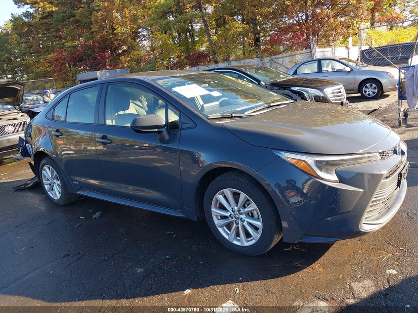 TOYOTA COROLLA HYBRID LE