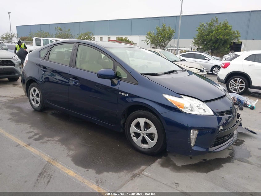 TOYOTA PRIUS THREE