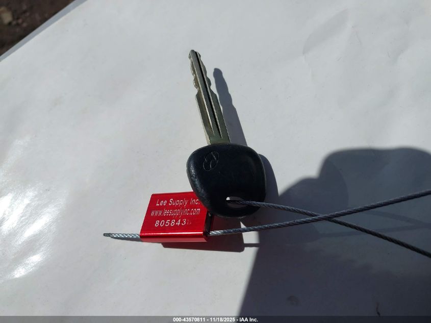 2005 Hyundai Elantra Gls/Gt VIN: KMHDN46DX5U171466 Lot: 43570811