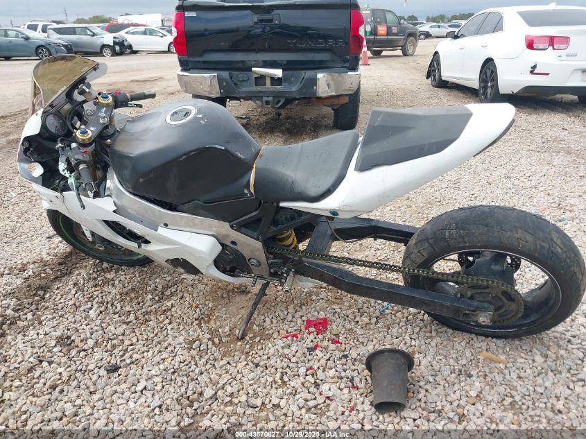 2005 Suzuki Gsx-R750 K VIN: JS1GR7JA652106589 Lot: 43570827