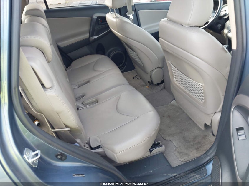 2008 Toyota Rav4 Limited V6 VIN: JTMBK31VX86037614 Lot: 43570829