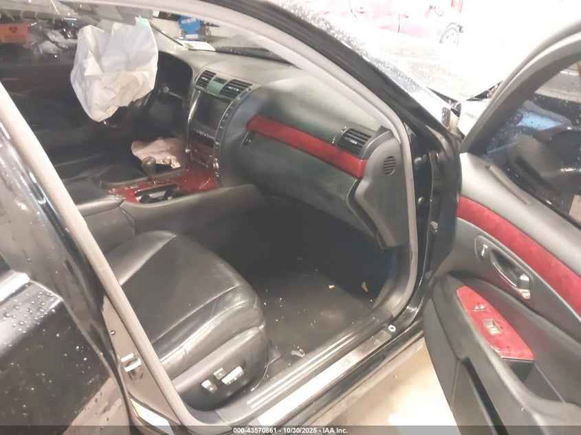 JTHGL46F885031342 2008 LEXUS LS photo no. 5