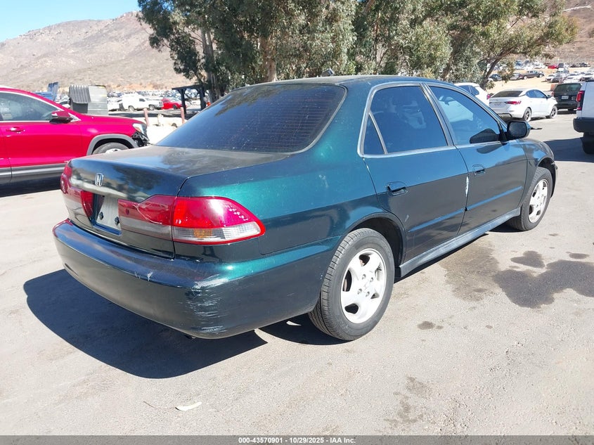 3HGCG66531G701435 2001 HONDA ACCORD photo no. 4