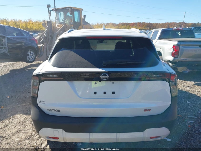 2025 NISSAN KICKS SR FWD 3N8AP6DA1SL300484