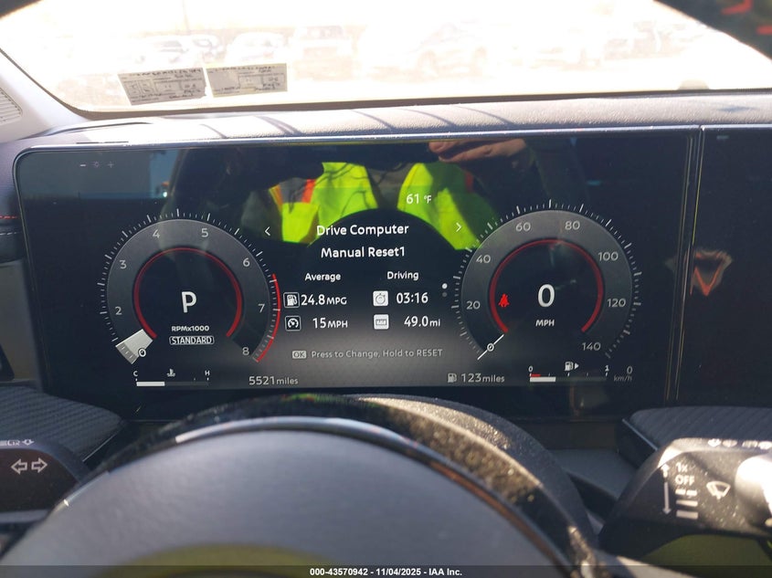 2025 NISSAN KICKS SR FWD 3N8AP6DA1SL300484