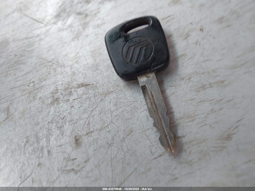 2000 Mercury Grand Marquis Ls VIN: 2MEFM75W3YX745289 Lot: 43570946