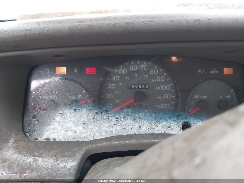 2000 Mercury Grand Marquis Ls VIN: 2MEFM75W3YX745289 Lot: 43570946