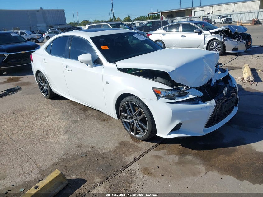 LEXUS IS 200T IS 200T