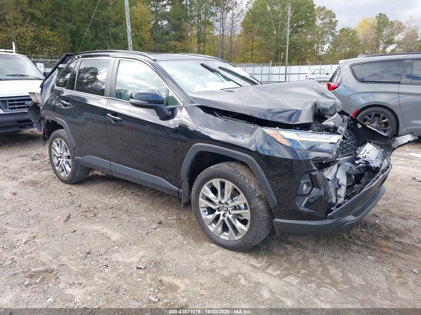 TOYOTA RAV4 XLE PREMIUM