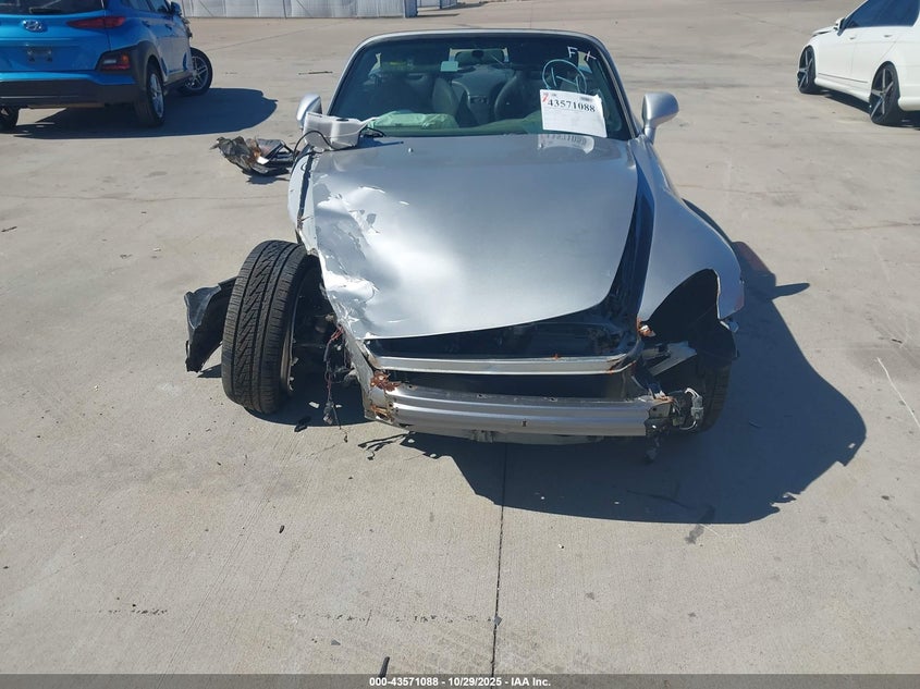 2002 Honda S2000 Base (M6) VIN: JHMAP11452T004665 Lot: 43571088