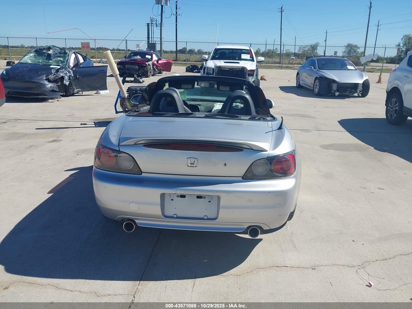 2002 Honda S2000 Base (M6) VIN: JHMAP11452T004665 Lot: 43571088