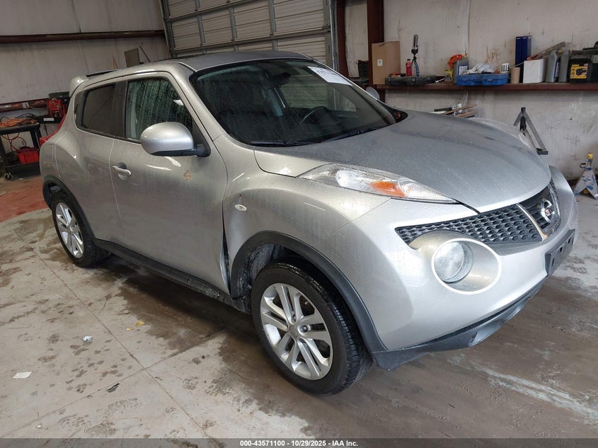 NISSAN JUKE SV