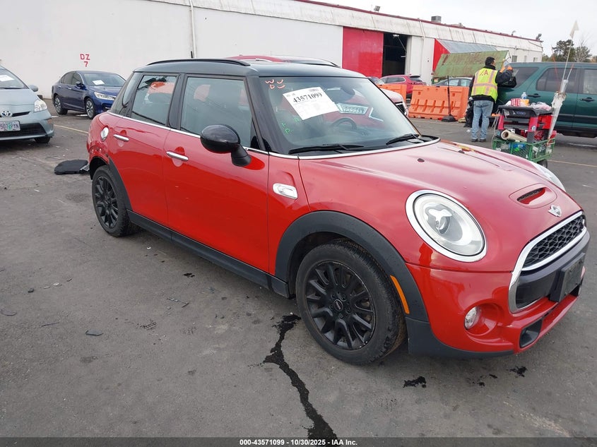 MINI HARDTOP COOPER S
