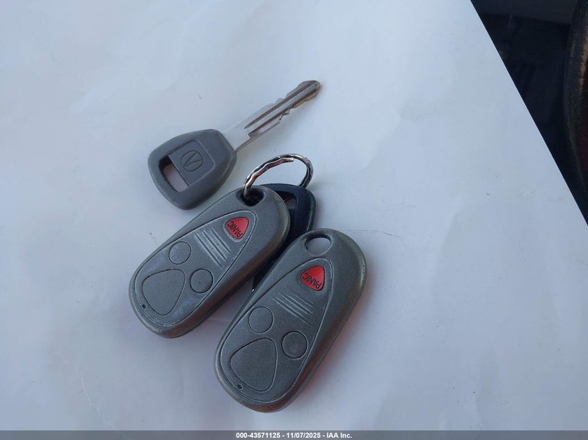 2004 Acura Mdx VIN: 2HNYD18924H558637 Lot: 43571125