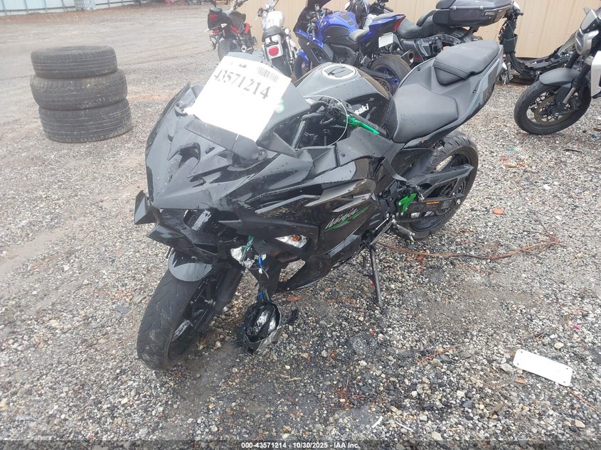 2024 Kawasaki Ex500 H