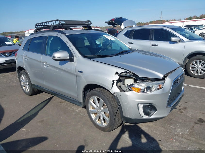 MITSUBISHI OUTLANDER SPORT 2.4 GT