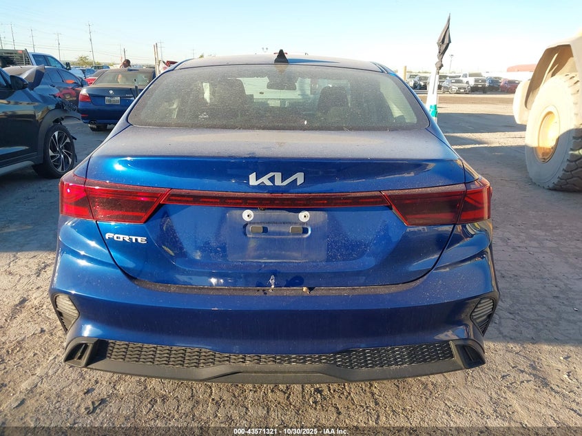 2024 Kia Forte Lxs VIN: 3KPF24AD9RE757108 Lot: 43571321