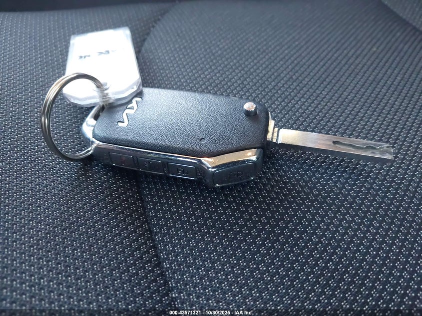 2024 Kia Forte Lxs VIN: 3KPF24AD9RE757108 Lot: 43571321