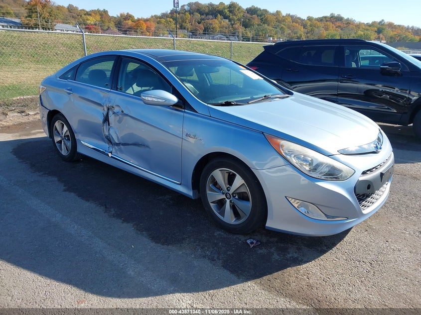 HYUNDAI SONATA HYBRID
