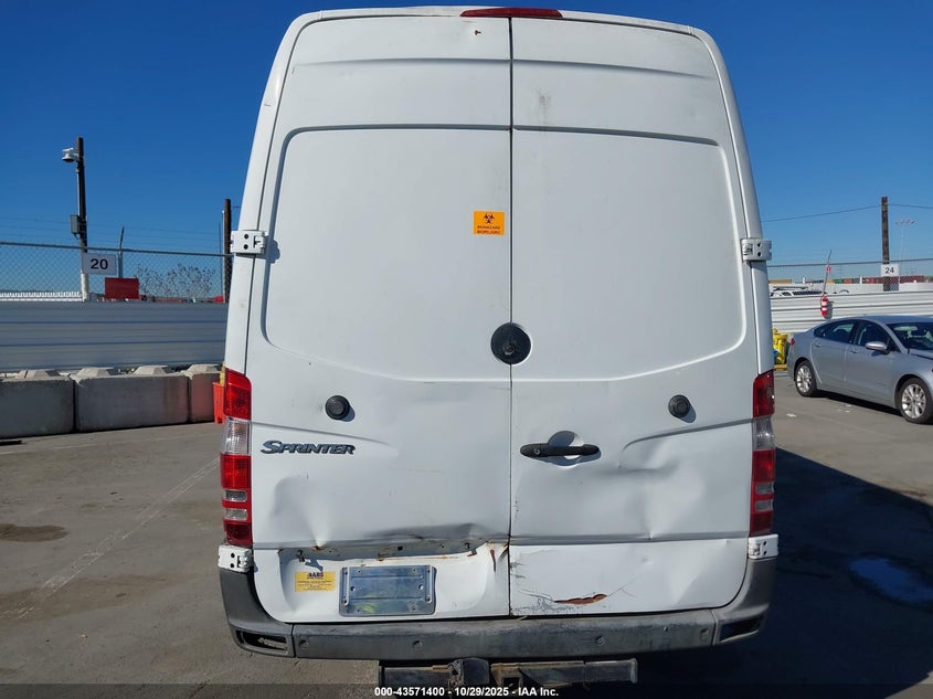2010 Mercedes-Benz Sprinter Van 2500 High Roof VIN: WD3PE8CC8A5463412 Lot: 43571400