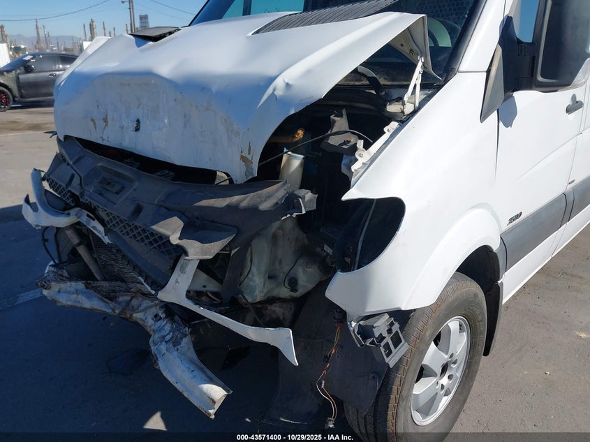 2010 Mercedes-Benz Sprinter Van 2500 High Roof VIN: WD3PE8CC8A5463412 Lot: 43571400