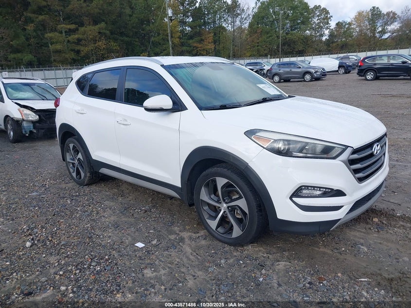 HYUNDAI TUCSON SPORT