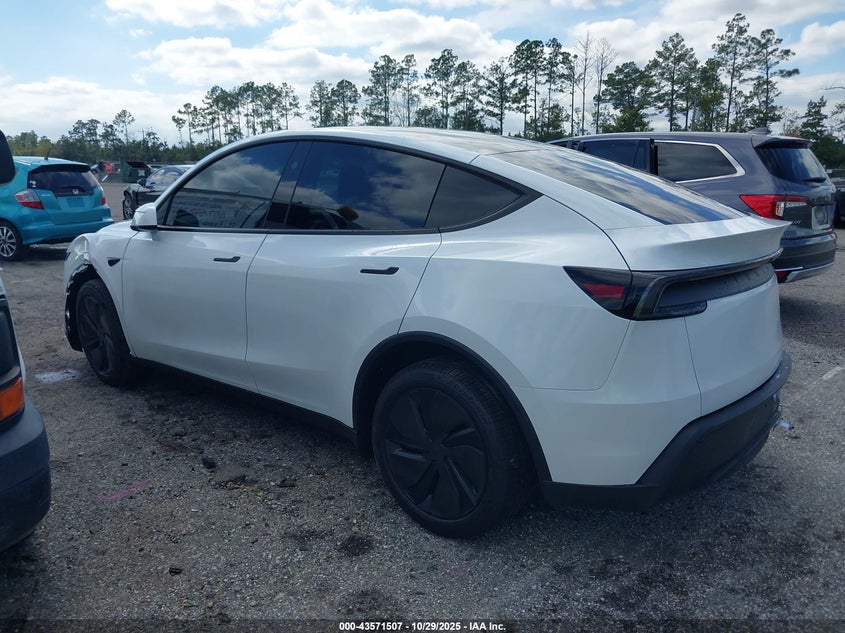 2026 Tesla Model Y Long Range Dual Motor All-Wheel Drive VIN: 7SAYGDED8TA464483 Lot: 43571507