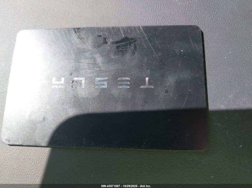 2026 Tesla Model Y Long Range Dual Motor All-Wheel Drive VIN: 7SAYGDED8TA464483 Lot: 43571507