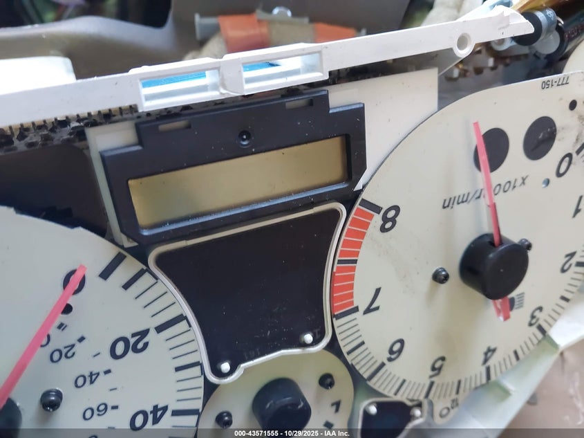 2002 Mazda Mx-5 Miata Cloth/Ls/Se VIN: JM1NB353420231667 Lot: 43571555