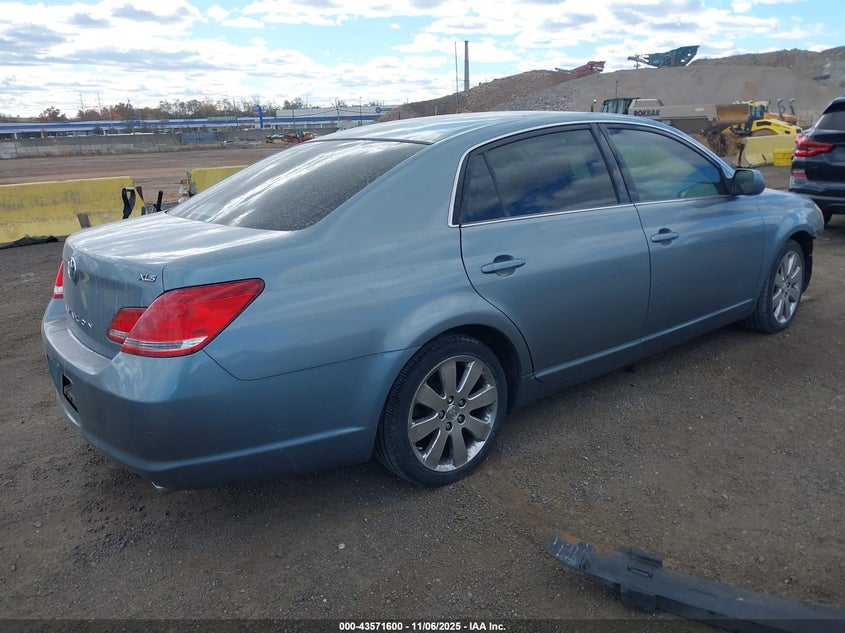 4T1BK36B97U227859 2007 TOYOTA AVALON photo no. 4