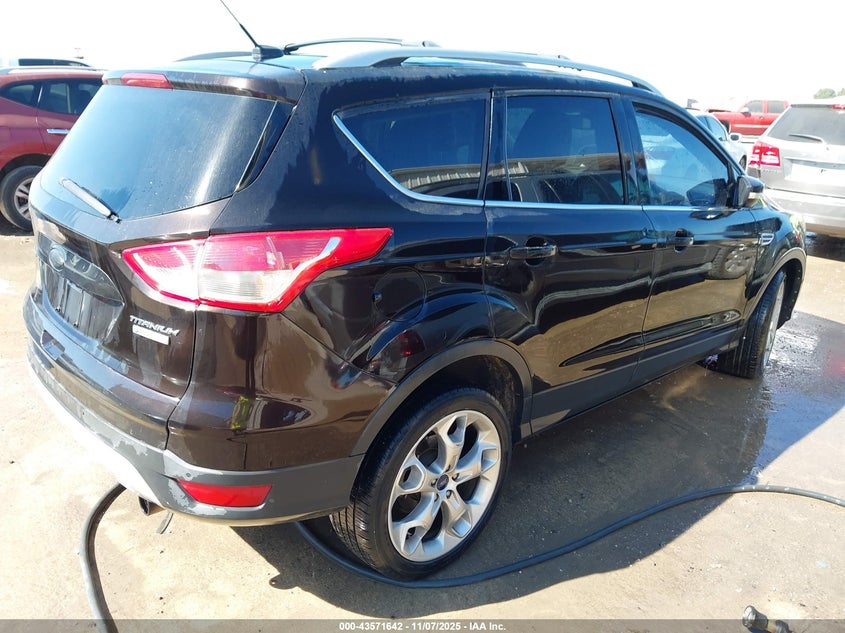 1FMCU0J9XDUC61337 2013 FORD ESCAPE photo no. 4