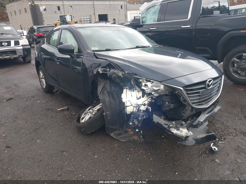 MAZDA 3 I GRAND TOURING